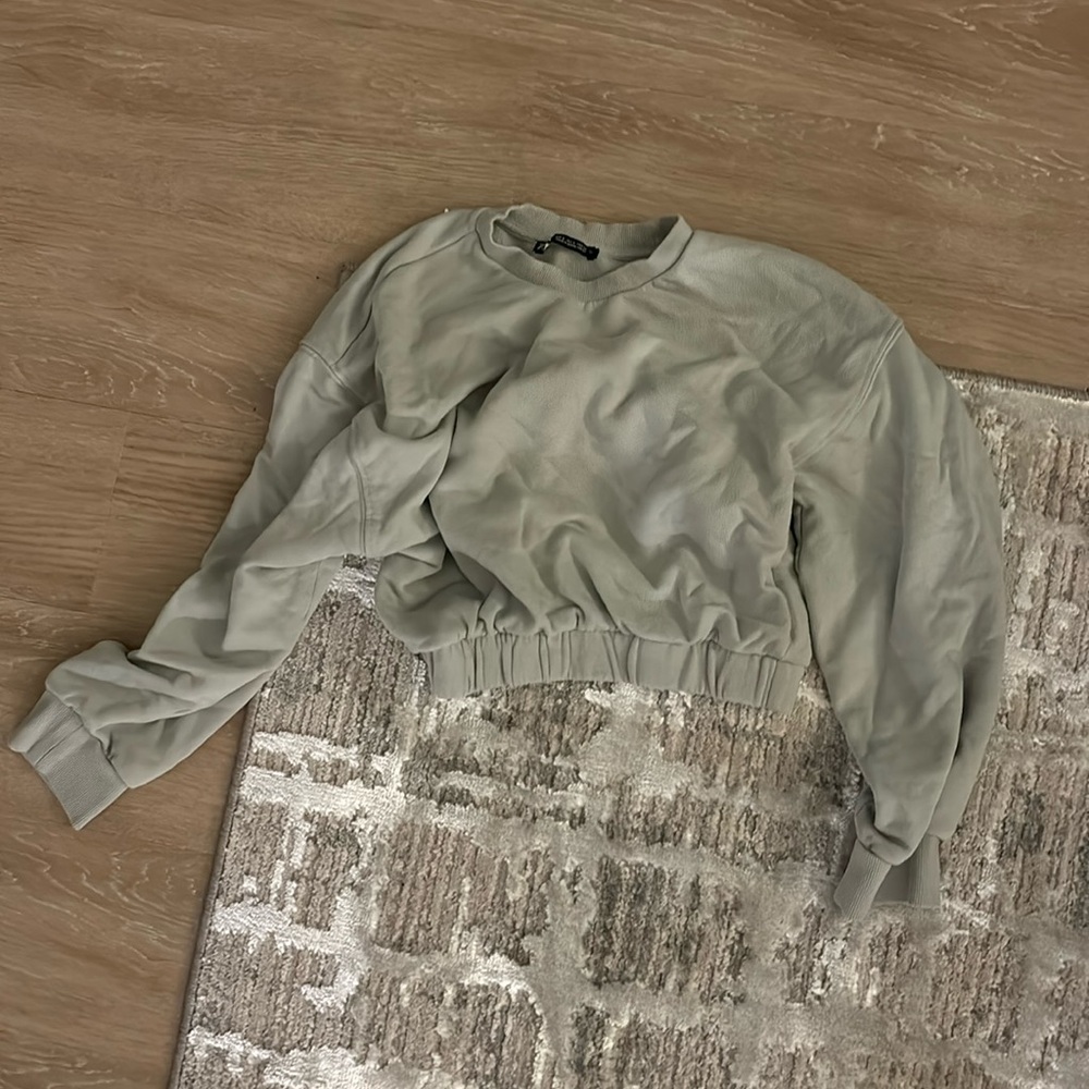 cropped sage green sweatshirt